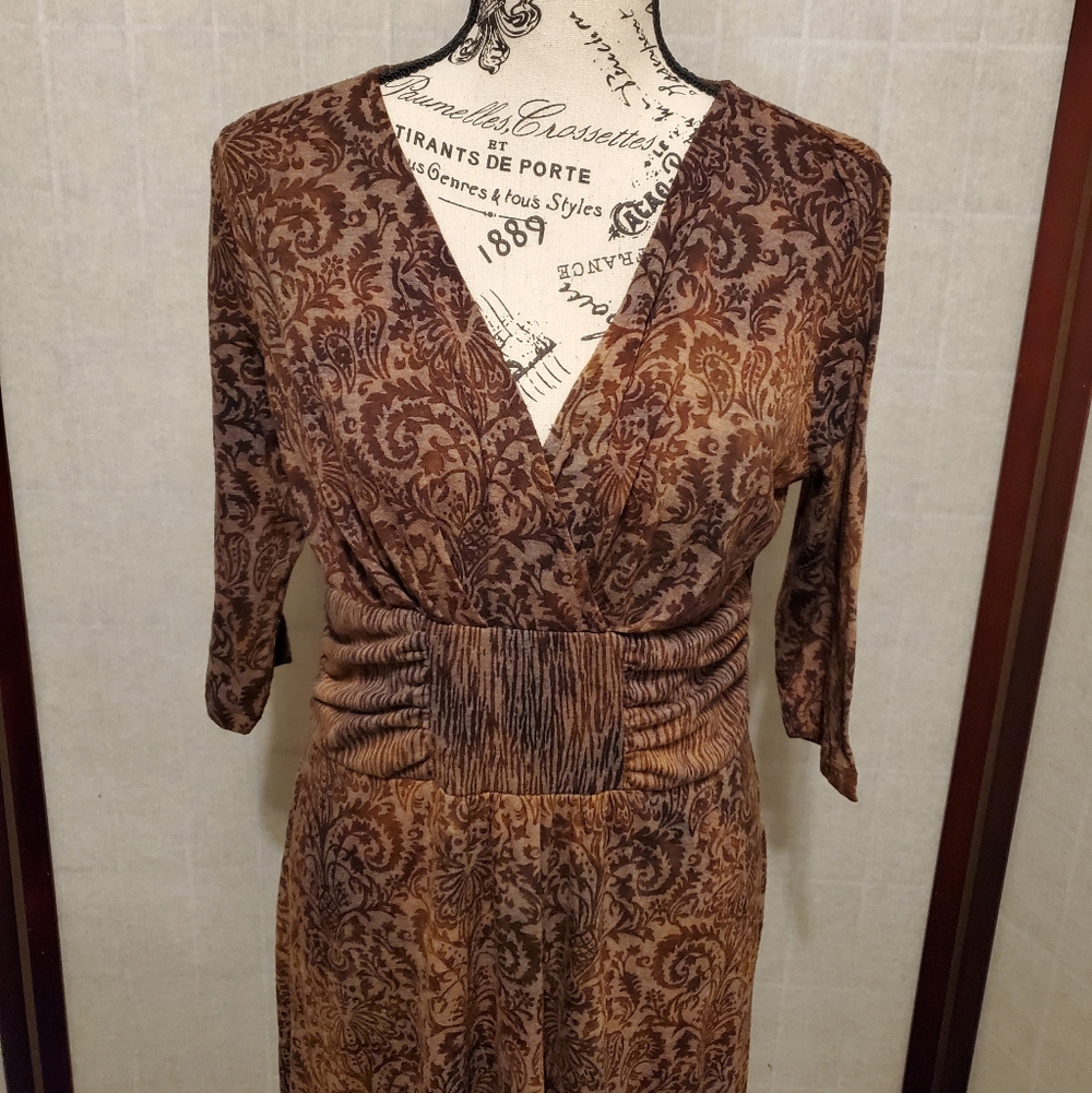 Sojo Dress - Picture 2 of 8